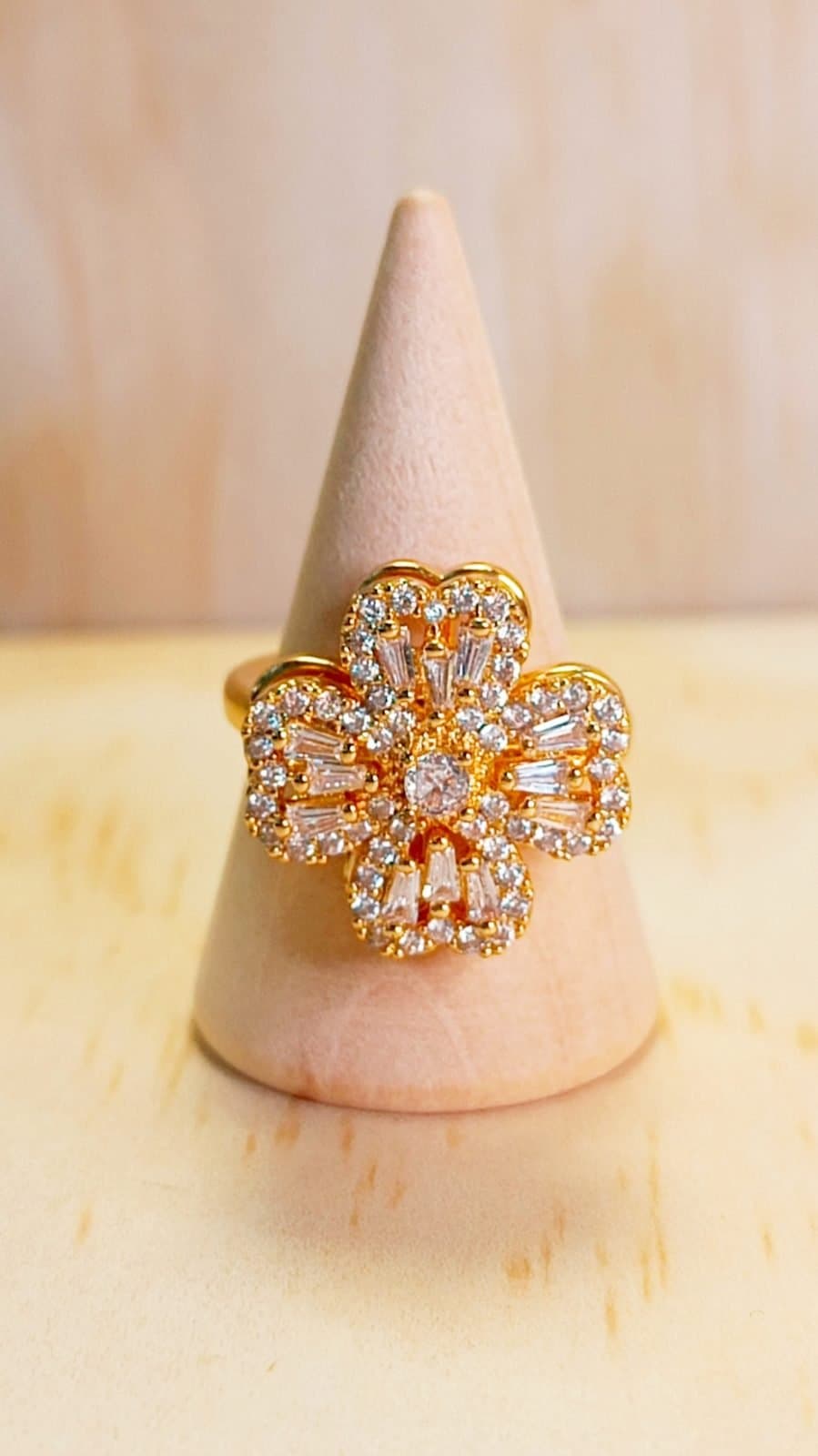 Anillo Antiestrés Flor Giratoria