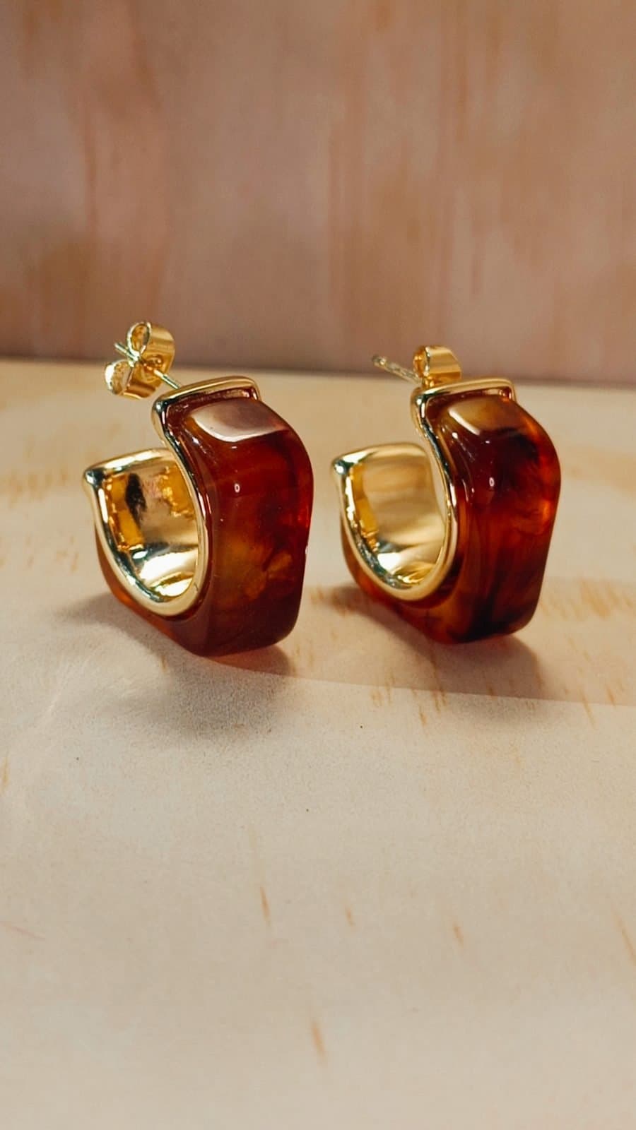 Candongas Carey Hoop Studio